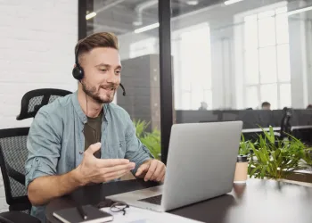 Gurbetçiler İçin Online İngilizce Kursu: Sınırları Dil ile Aşın