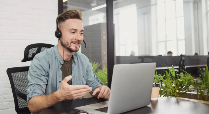 Gurbetçiler İçin Online İngilizce Kursu: Sınırları Dil ile Aşın