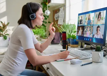 Online İngilizce Kursu Nasıl Seçilir? Bir Eğitimcinin Kontrol Listesi